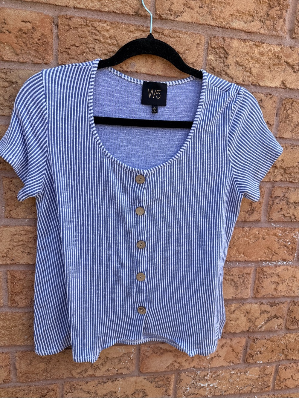 4/$25 • W5 Blue Striped Button-Front Scoop Neck Top